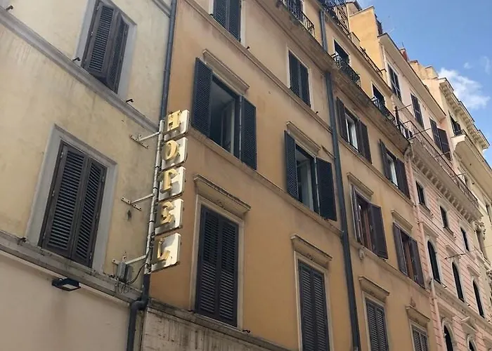 Visione Via Sant'andrea Delle Fratte, 36 *