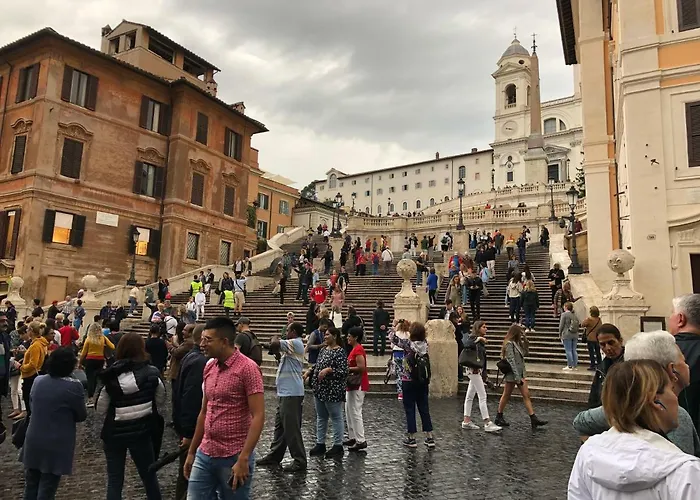 Visione Via Sant'andrea Delle Fratte, 36 *
