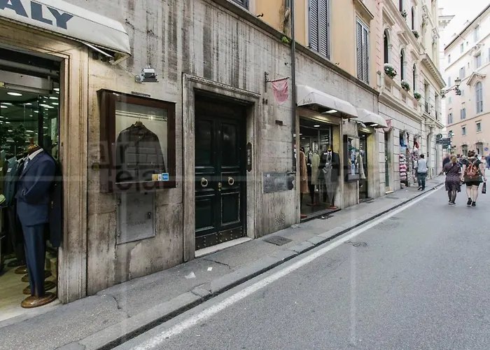 Visione Via Sant'andrea Delle Fratte, 36 * Rome